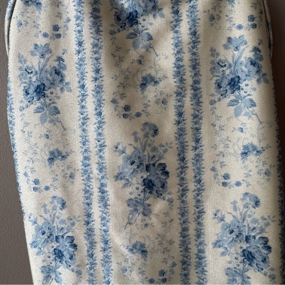 Polo Ralph Lauren Girls Cream Blue Floral Ruffle One Piece Bathing Suit 5 Years - Picture 4 of 11